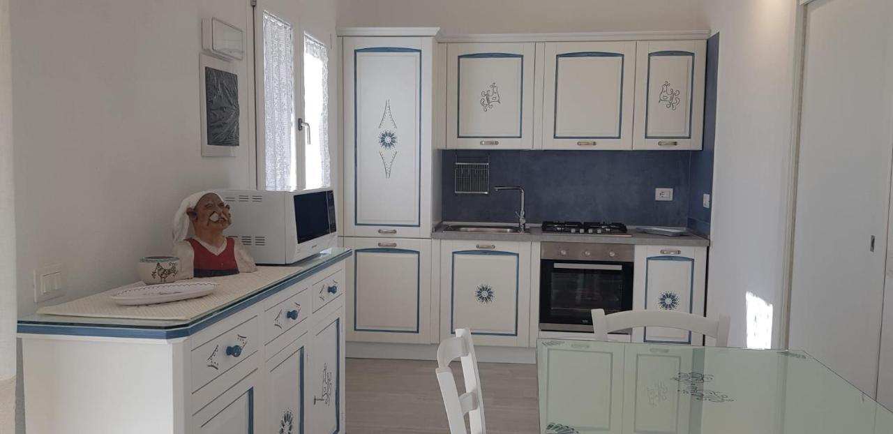Le Pavoncelle Villa Budoni Exteriör bild