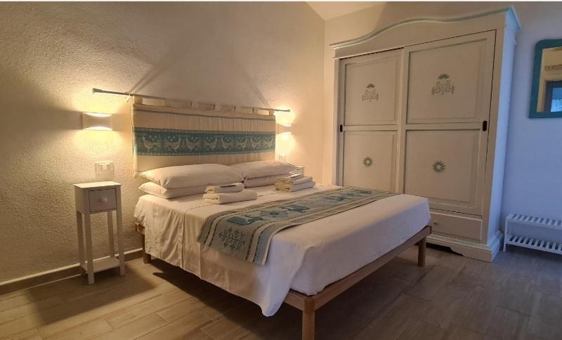 Le Pavoncelle Villa Budoni Exteriör bild