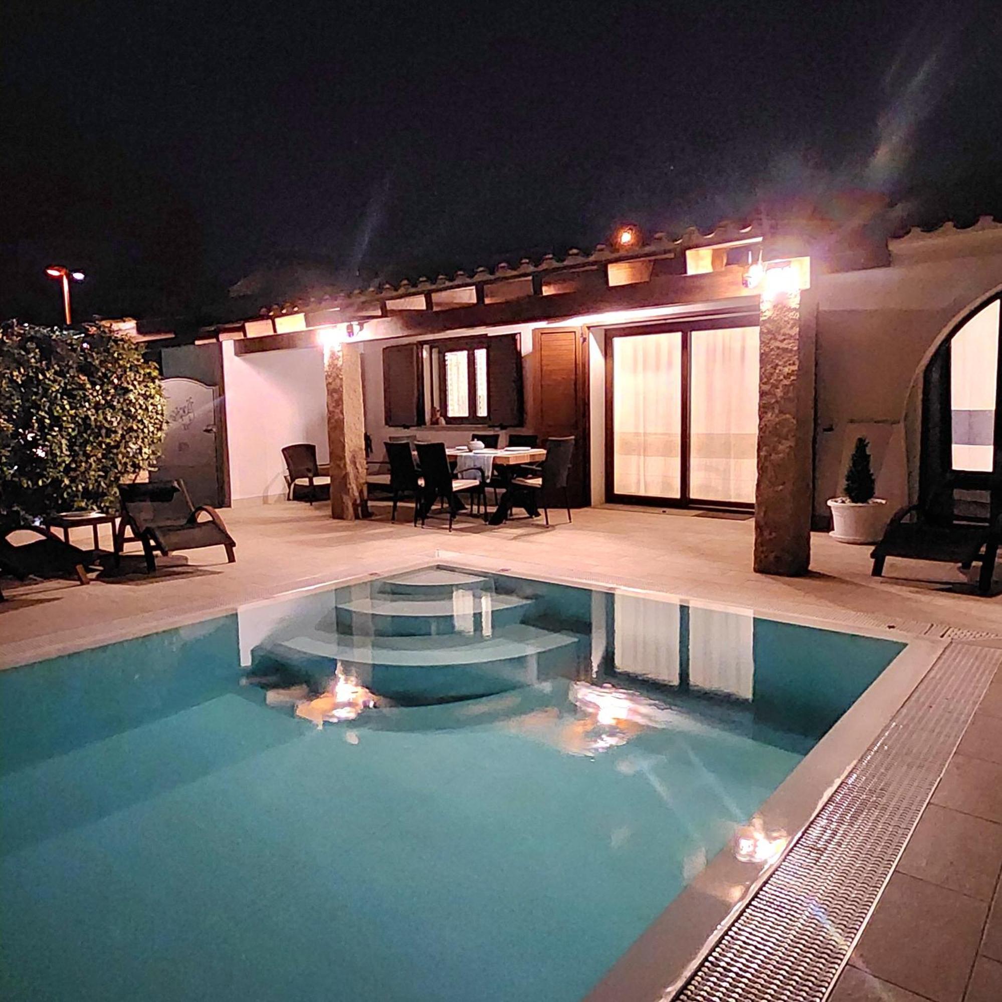 Le Pavoncelle Villa Budoni Exteriör bild
