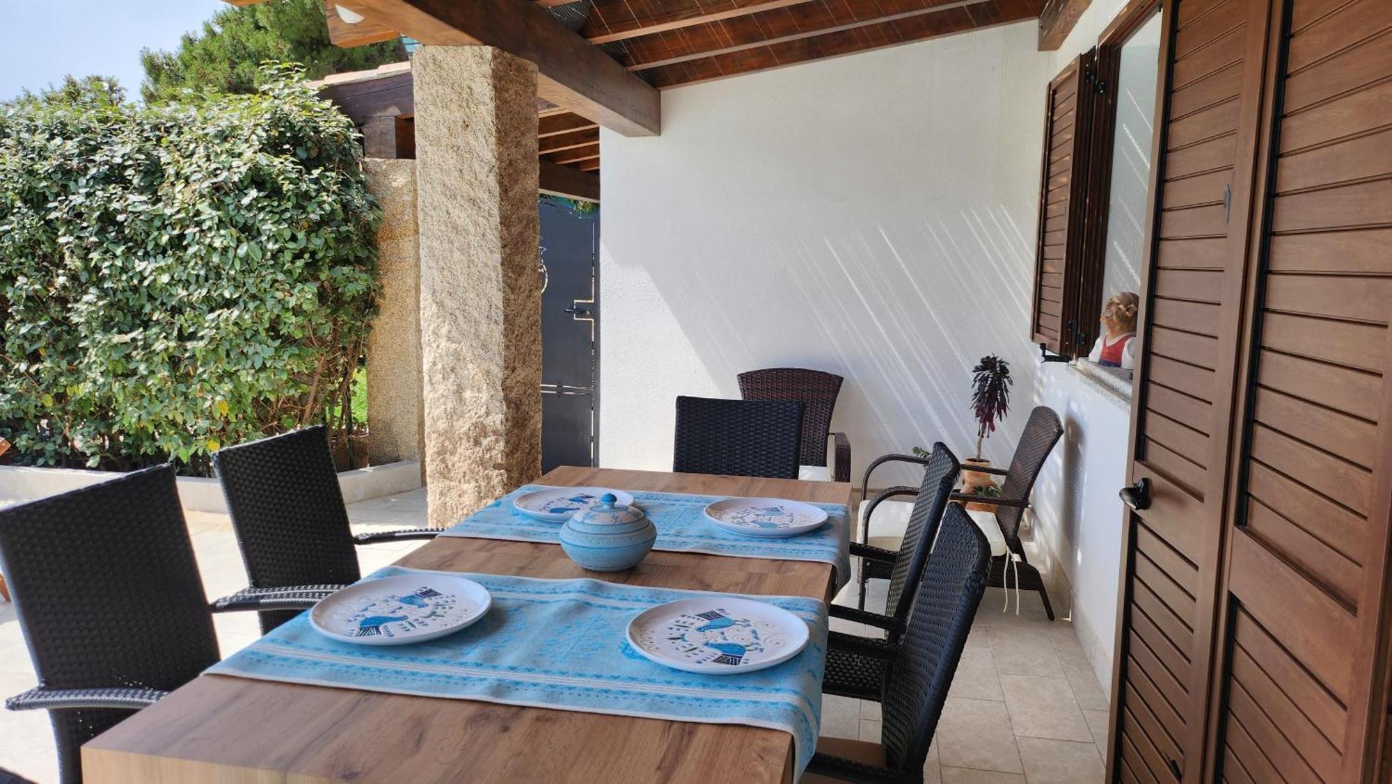Le Pavoncelle Villa Budoni Exteriör bild