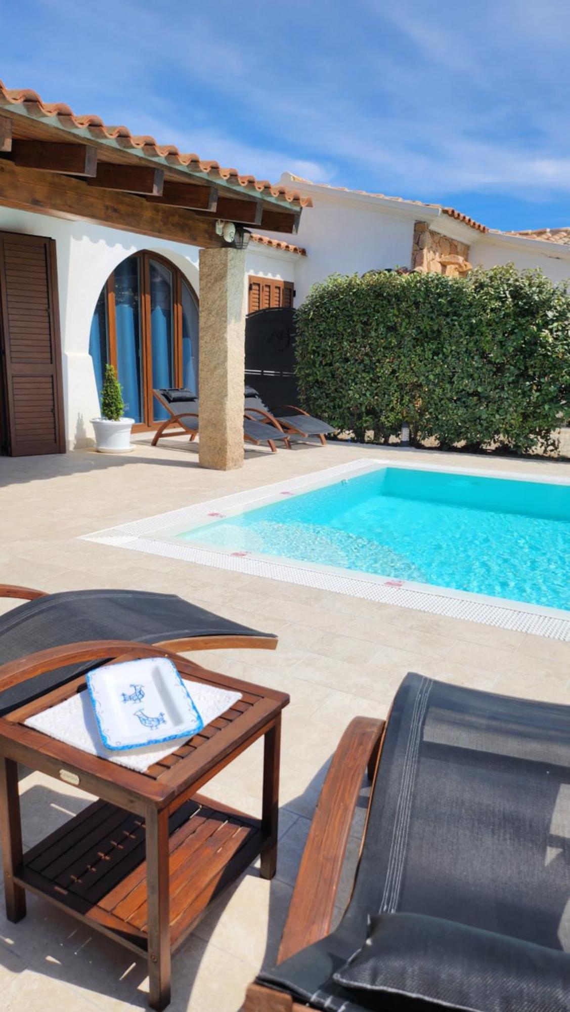 Le Pavoncelle Villa Budoni Exteriör bild